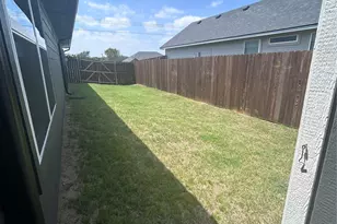 5416 Belaire Cir, Granbury, TX 76048 - Photo 33