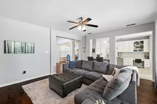 3501 Devonshire Ct, Flower Mound, TX 75022 - Photo 11