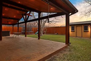 220 Blair Ln, Arlington, TX 76014 - Photo 23