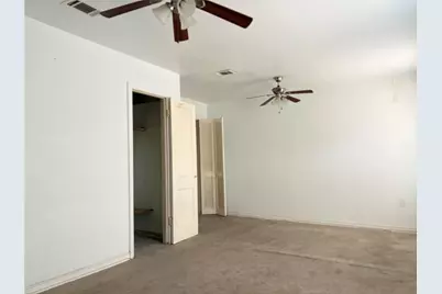 3013 Emmett Street, Dallas, TX 75211 - Photo 17