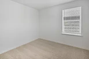 1303 Hopes Lk Dr, Princeton, TX 75407 - Photo 17