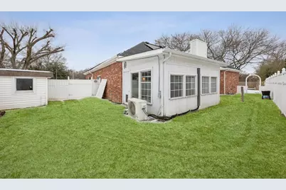 6406 Scotsbluff Court, Arlington, TX 76001 - Photo 23