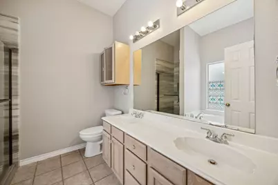 6406 Scotsbluff Court, Arlington, TX 76001 - Photo 17