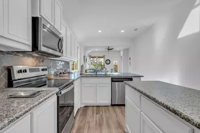 912 Crockett Street, Aubrey, TX 76227 - Photo 9