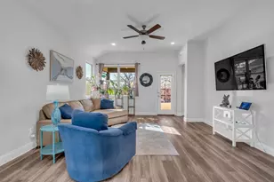 912 Crockett St, Aubrey, TX 76227 - Photo 13