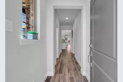 912 Crockett Street, Aubrey, TX 76227 - Photo 5