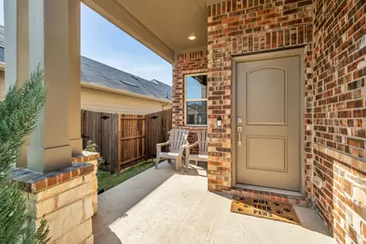 912 Crockett Street, Aubrey, TX 76227 - Photo 5
