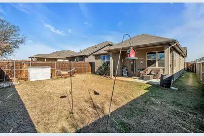 912 Crockett Street, Aubrey, TX 76227 - Photo 25