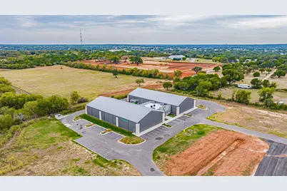 920 Tucker Way, Granbury, TX 76048 - Photo 33