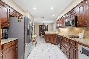 716 Willow Brook Dr, Allen, TX 75002 - Photo 17