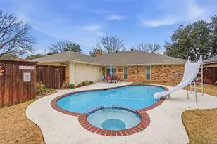 716 Willow Brook Dr, Allen, TX 75002 - Photo 1