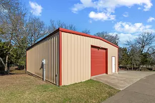 1546 Bluff Springs Rd, Ferris, TX 75125 - Photo 33