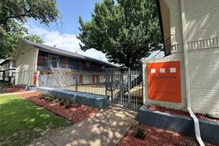 4618 Reiger Ave, Dallas, TX 75246 - Photo 3