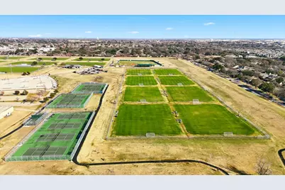 13031 Burninglog Lane, Dallas, TX 75243 - Photo 31