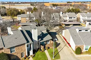 13031 Burninglog Ln, Dallas, TX 75243 - Photo 35