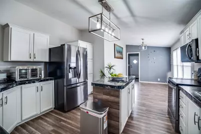 8523 Angus Drive, Justin, TX 76247 - Photo 9