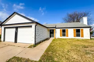 2602 Bennington Ct, Grand Prairie, TX 75052 - Photo 35