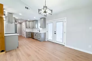 2602 Bennington Ct, Grand Prairie, TX 75052 - Photo 7