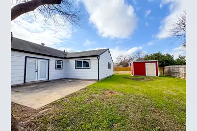 2602 Bennington Court, Grand Prairie, TX 75052 - Photo 33