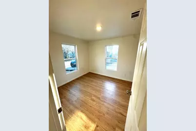 251 E Crow Street, Stephenville, TX 76401 - Photo 11