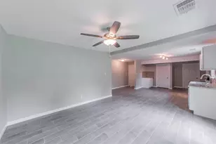 4613 Reed St, Fort Worth, TX 76119 - Photo 9