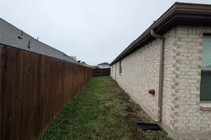 1720 Whispering Trail Dr, Waxahachie, TX 75165 - Photo 35