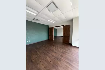 2203 W Ennis Avenue #400, Ennis, TX 75119 - Photo 5