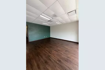 2203 W Ennis Avenue #400, Ennis, TX 75119 - Photo 3