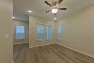 858 Summer Plum Wy, Arlington, TX 76005 - Photo 3