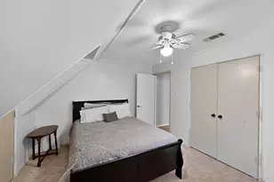 277 Creekwood Dr, Lancaster, TX 75146 - Photo 25