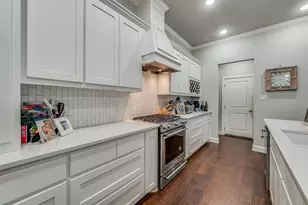 5864 Pollard Dr, Westworth Village, TX 76114 - Photo 11