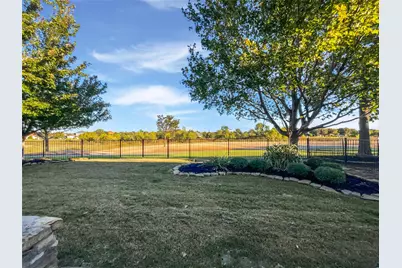 11308 Southerland Drive, Denton, TX 76207 - Photo 19