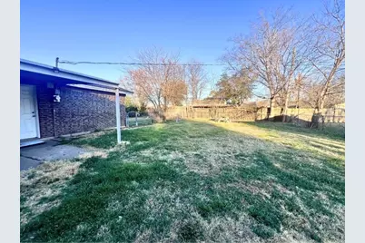 201 Lester Street, Burleson, TX 76028 - Photo 13