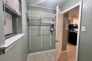 201 Lester St, Burleson, TX 76028 - Photo 11