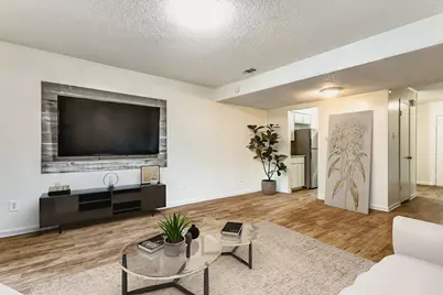 826 Wildwood Lane, Grapevine, TX 76051 - Photo 3