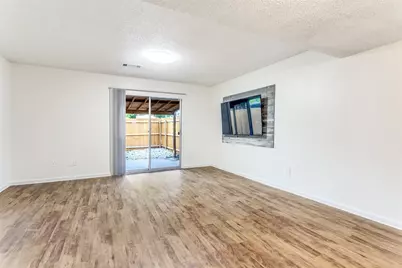 826 Wildwood Lane, Grapevine, TX 76051 - Photo 7