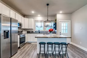 1205 Edgar St, Greenville, TX 75401 - Photo 11