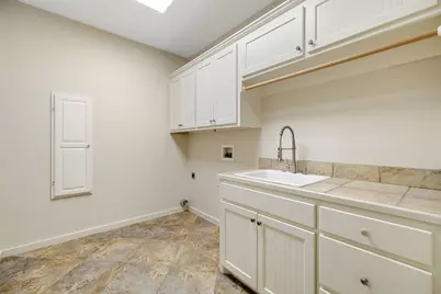 3506 Grand Harbor Court, Granbury, TX 76049 - Photo 27