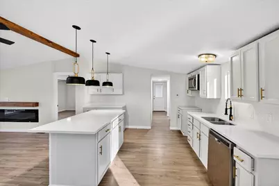 237 Wildflower Drive, Gun Barrel City, TX 75156 - Photo 7