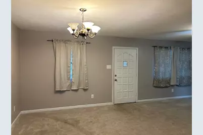 1013 Red Oak Street, Azle, TX 76020 - Photo 3