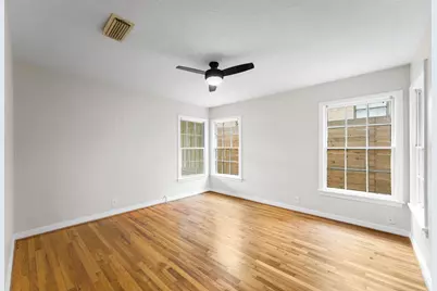 311 N Tennant Street, Dallas, TX 75208 - Photo 17