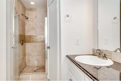 407 Josephine Street, Dallas, TX 75246 - Photo 13