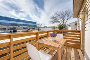 407 Josephine St, Dallas, TX 75246 - Photo 13