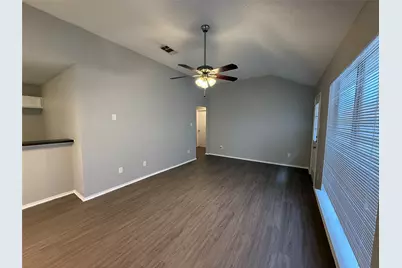 9636 Stonewood Drive, Dallas, TX 75227 - Photo 3