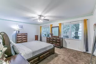 1704 Mountainview Dr, Waco, TX 76710 - Photo 9