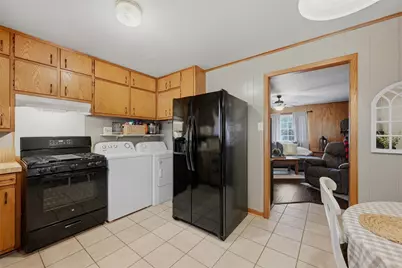 231 Ross Avenue, Denison, TX 75020 - Photo 13