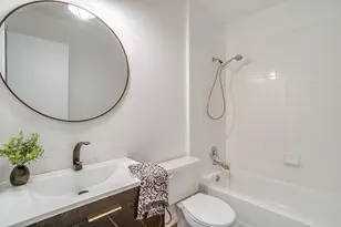 800 Crestview Dr, Burleson, TX 76028 - Photo 31