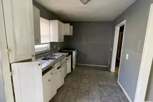 3313 Hatcher St, Fort Worth, TX 76119 - Photo 7