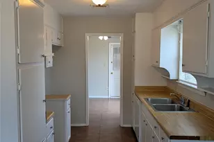 2901 San Marcos Dr, Fort Worth, TX 76116 - Photo 11