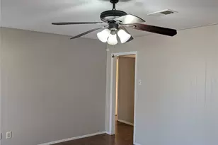 2901 San Marcos Dr, Fort Worth, TX 76116 - Photo 9